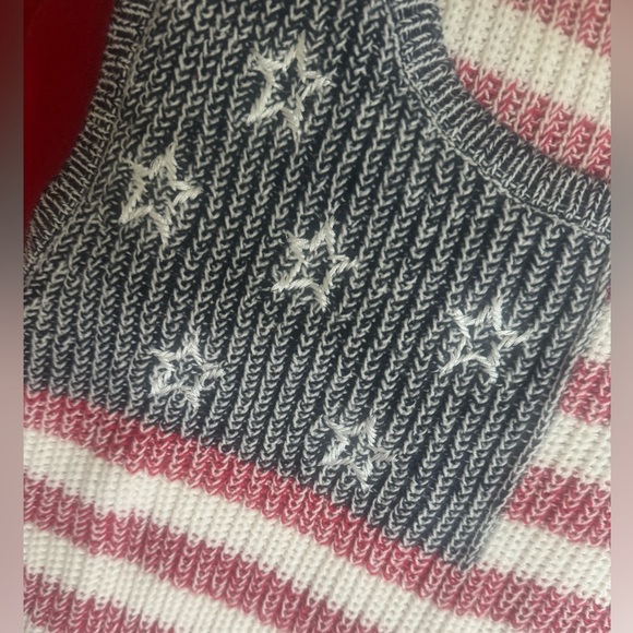 Lucky Brand “American flag” Red and White Striped plus blue with stars Knit vest - Picture 6 of 9